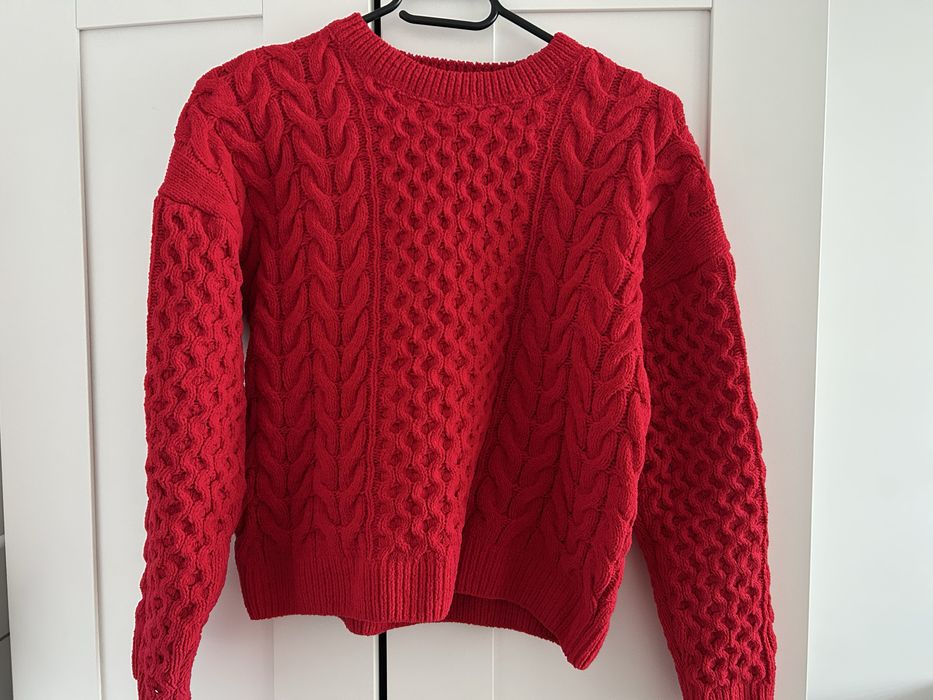 Sweter czerwony
