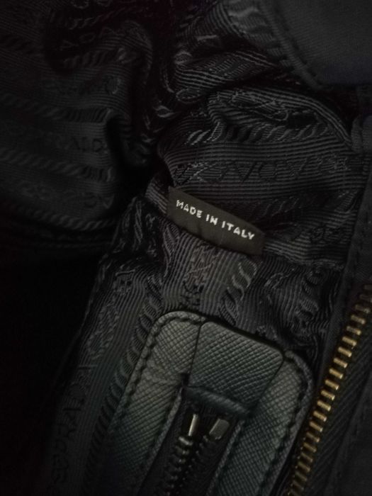 listonoszka Prada granat