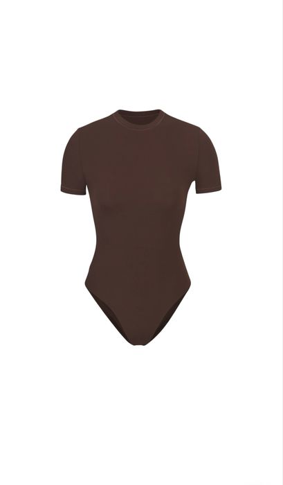 Топ SKIMS оригинал