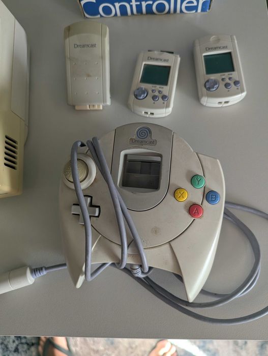 Sega Dreamcast + 1 comando + 2 VMU + 1 Vibration