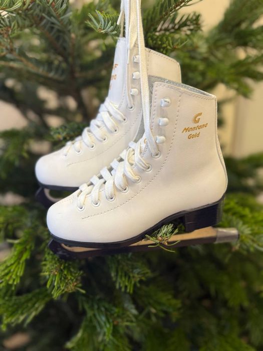 Фігурні ковзани Montana Gold, в ідеальному  стані. 
розм