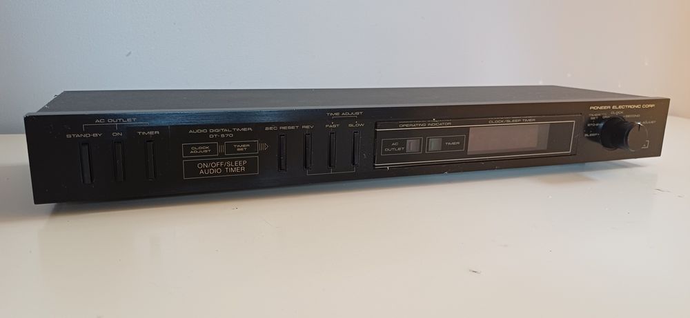 Pionieer digital timer