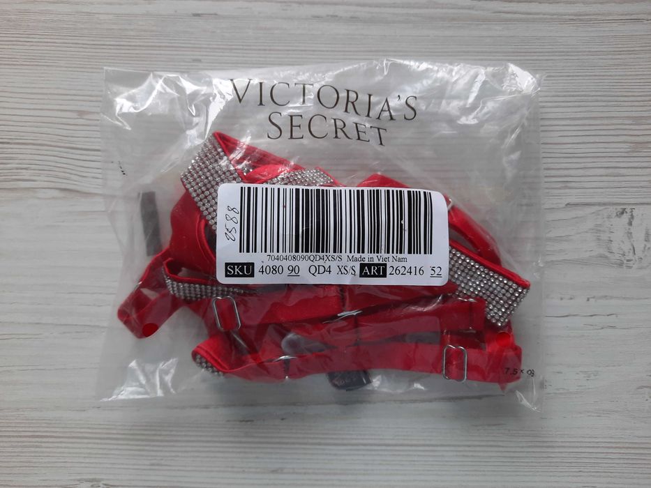 Пояс для чулок Victoria's Secret оригинал стразы красный на новый год