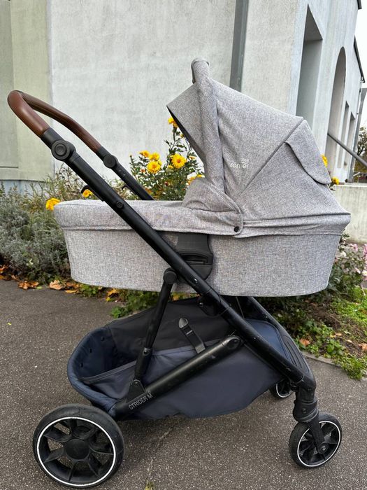 Britax romer strider m