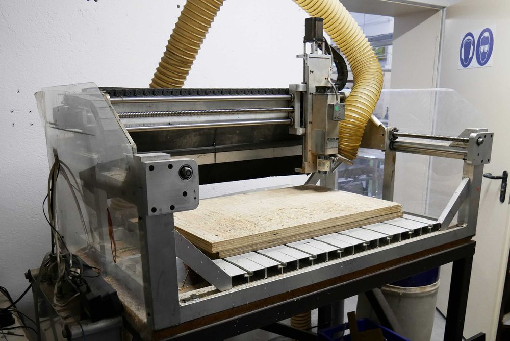 Frezarka CNC / Ploter Frezujący – używana, sprawna