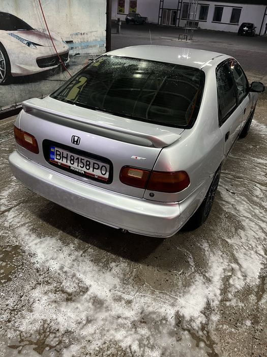 Продам хорошенькую Хонду Цивик