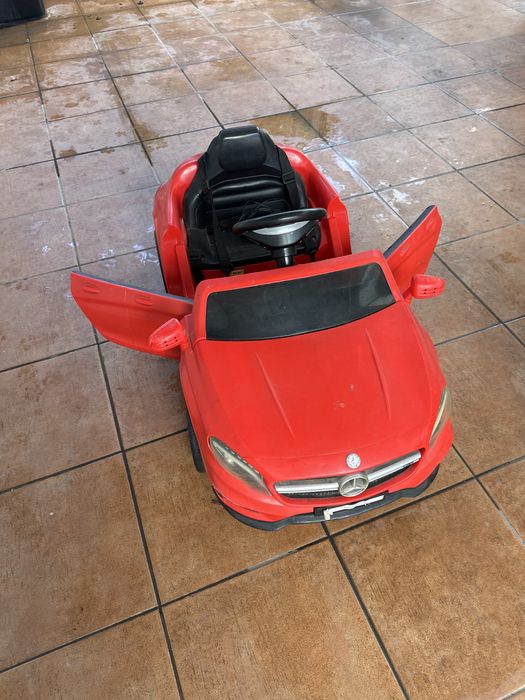 Carro crianca eletrico