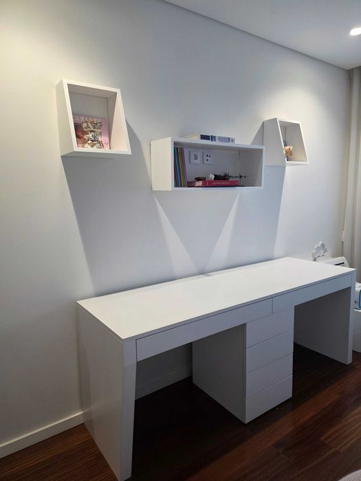Secretária para quarto/escritório