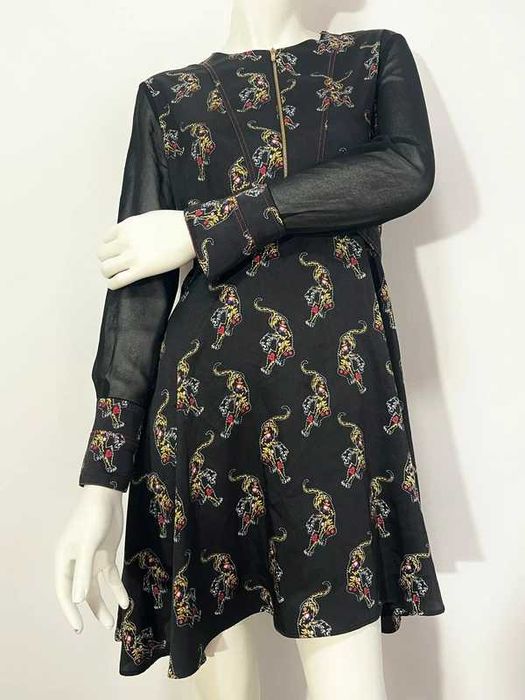 Sukienka Sandro Taliowana Orientalna