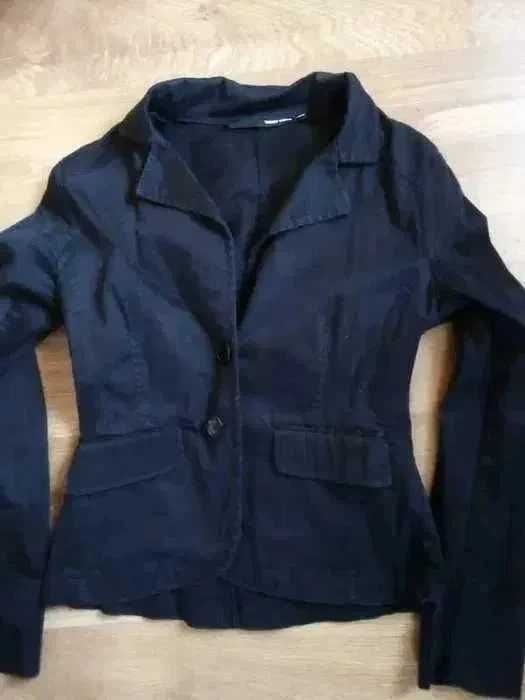 żakiet firmy Tally Weill Rozmiar M