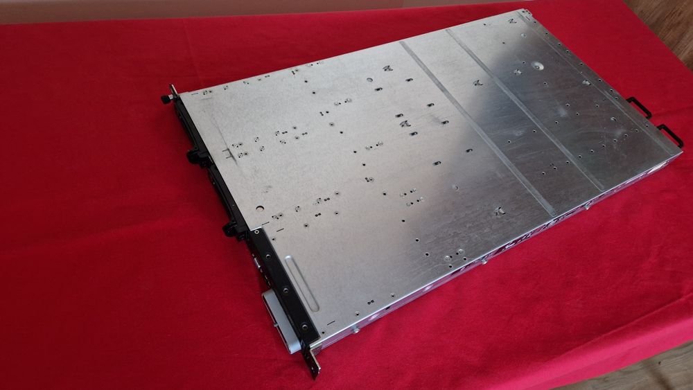 Dell serwer Poweredge 1950  Intel