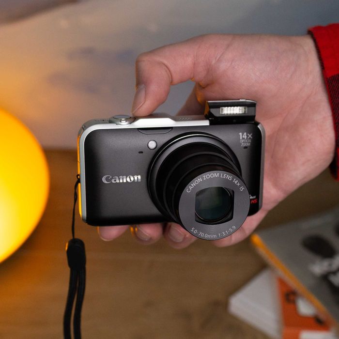 Canon PowerShot SX230 HS - Цифровий фотоапарат