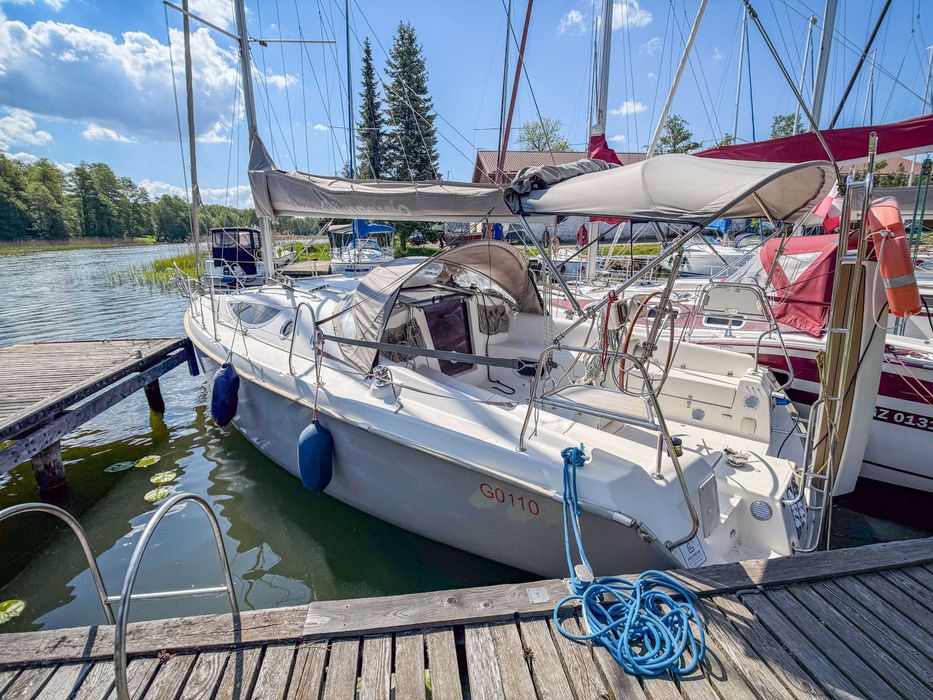 Sprzedam jacht MAXUS 33