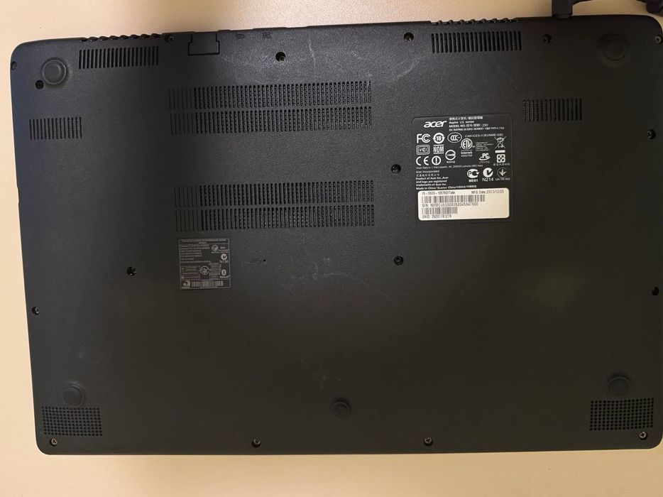 Ноутбук Acer aspire v5