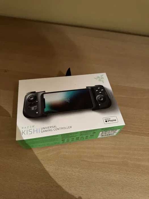 Razer Kishi v1 -iPhone - Gamepad - lightning