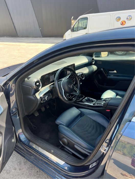 Mercedes-benz A200 2021