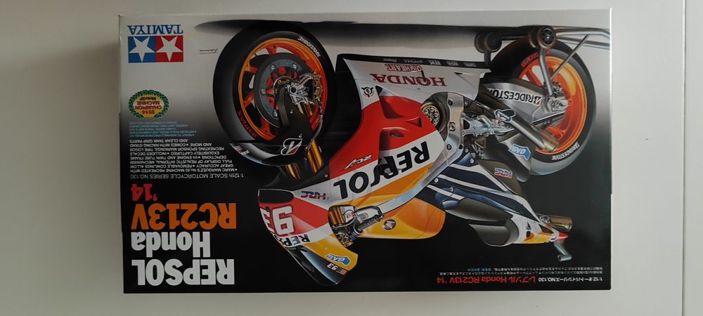 Repsol honda RC 213v Tamiya