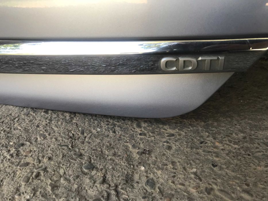 Кришка багажника Opel Astra H хетчбек Z163