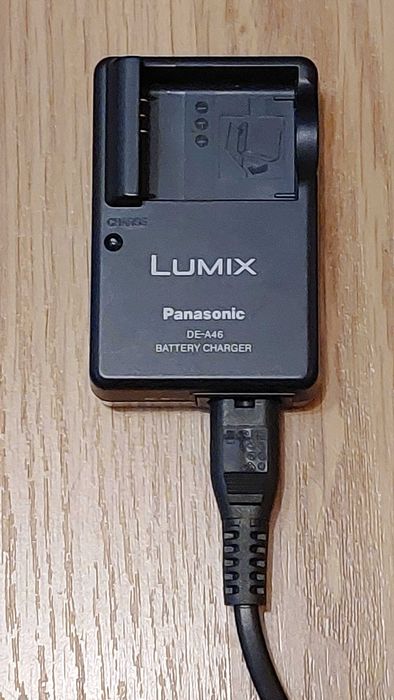 Máquina Fotográfica Panasonic Lumix DMC-TZ3 (lente LEICA)