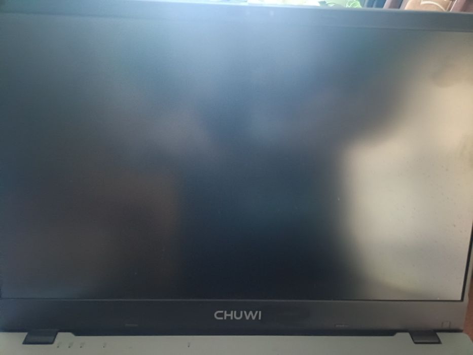 Sprzedam laptopa chuwi