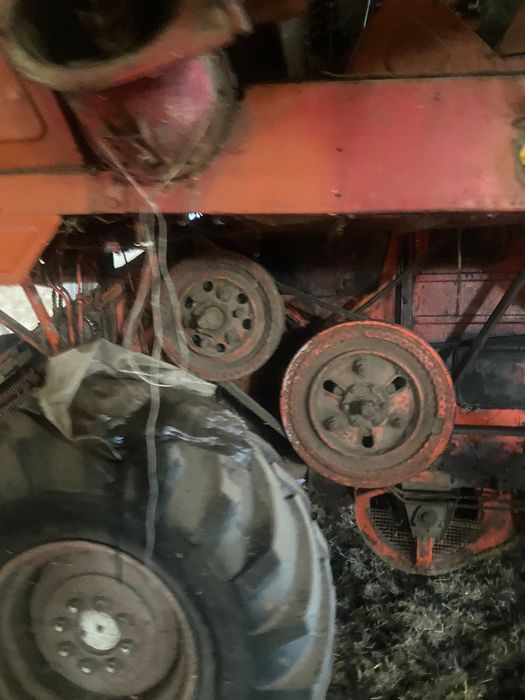 (Обмін)СК 5 нива комбайн в гарному стані  гаражі клас джондир кейс мтз