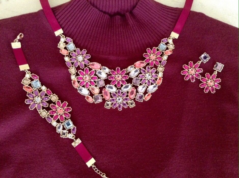 Комплект бижутерии 