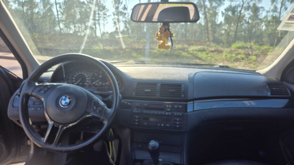 BMW 320d E46 2001 – Diesel – Caixa Manual – Interior em Pele — photo 4