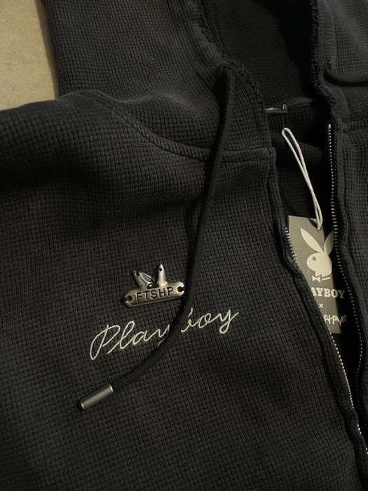 зіпка playboy x footshop ftshp S