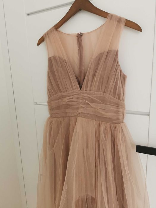 Nowa sukienka z tiulem S