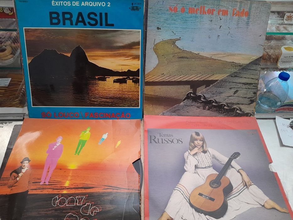 Vinis sortidos usados bem estimados