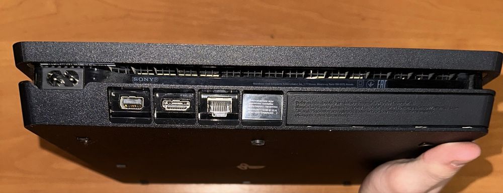 Продам Приставку PS4 SLIM 1 TB