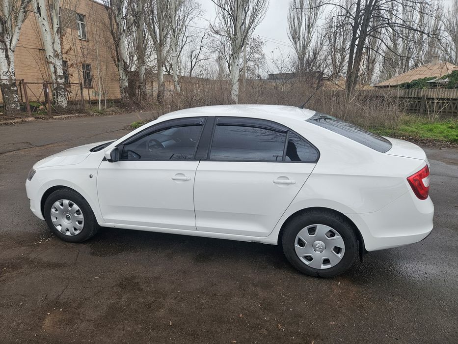 Продам Skoda Rapid 2013  110т.км