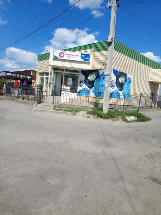 Комерційна будівля  81,9 м² — Рокитне