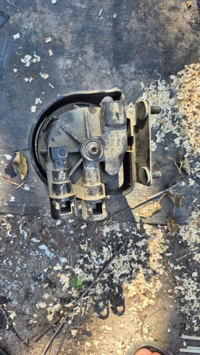 Корпус топлевного фільтра опель вектора с vectra c