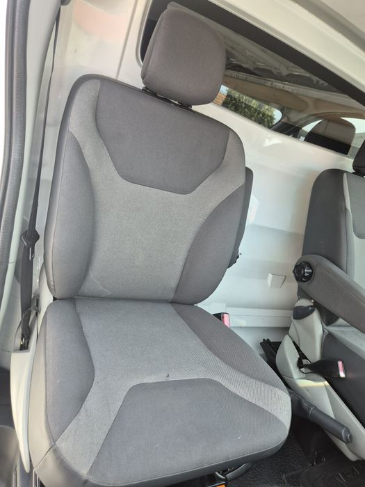 Fotele Renault Trafic