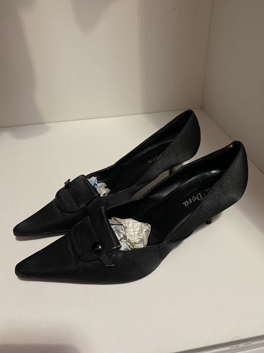 Buty na małym obcasie r 36 szpiczaste czółenka