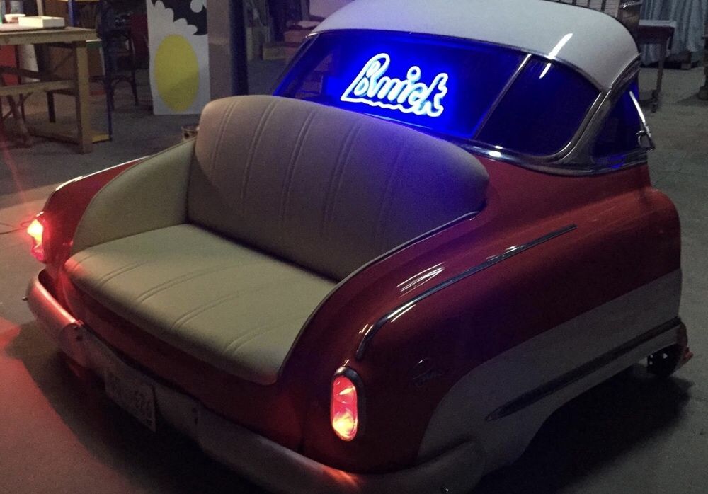 Antigo Sofá Americano. Buick USA.