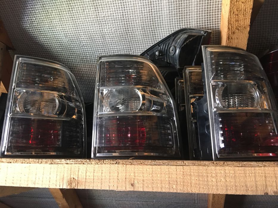 Стоп оригінал Мітсубісі Паджеро Вагон Mitsubishi Pajero Wagon