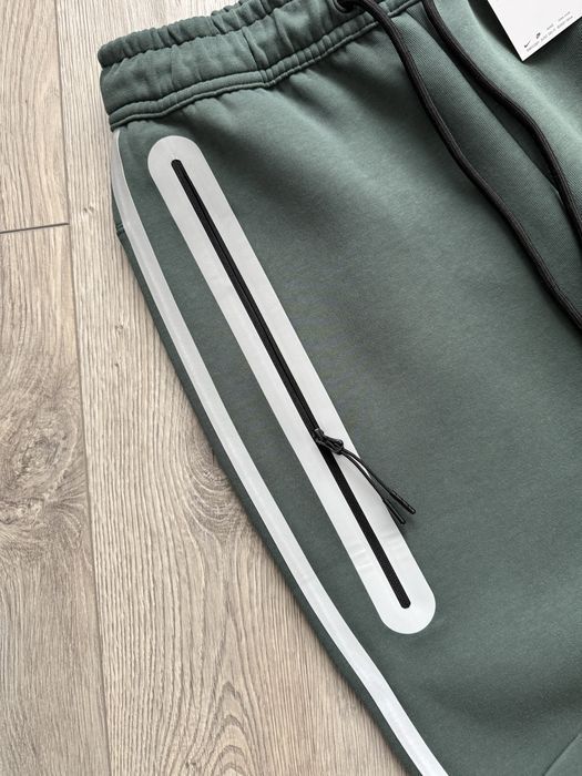 Штани Nike Tech Fleece Reflective 2026