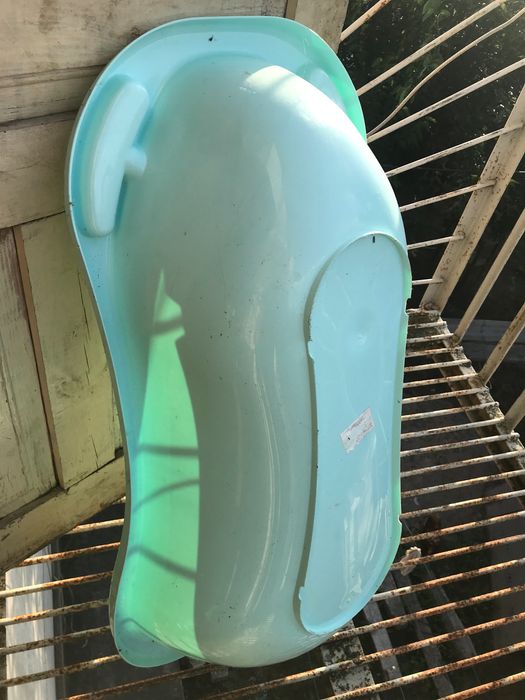 Продам ванночку дитячу