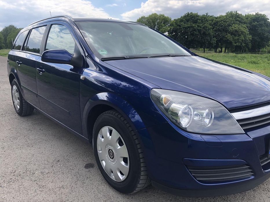Opel Astra H  2005 рік