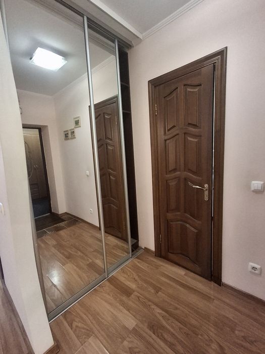 70 м2+Паркомісце Продаж 2 кім квартири в гарному місці