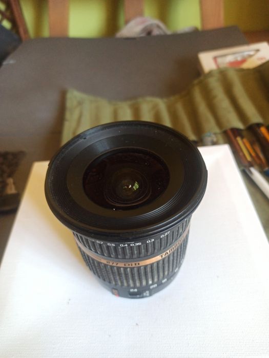 Objetiva Tamron compatível com Canon