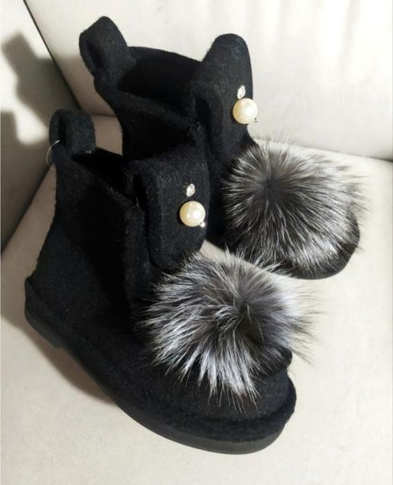 Роспродаж ! Стильні жіночі уги валянки 499 гр  35,36,37