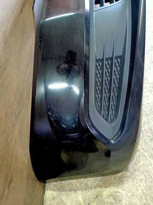 VW Volkswagen Jetta 6 VI zderzak przód przedni kolor LO41 oryginał