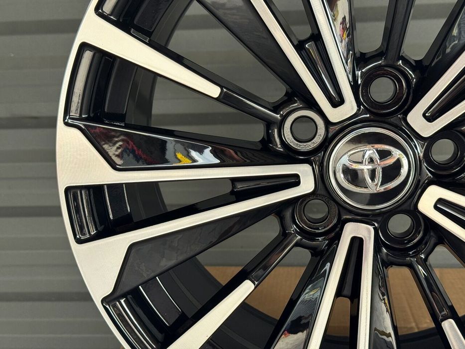 Диски нові R17 5x114.3 Toyota Rav4 Camry Avensis Corolla Yaris