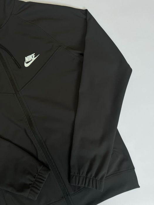 Чоловічий спортивний костюм Nike