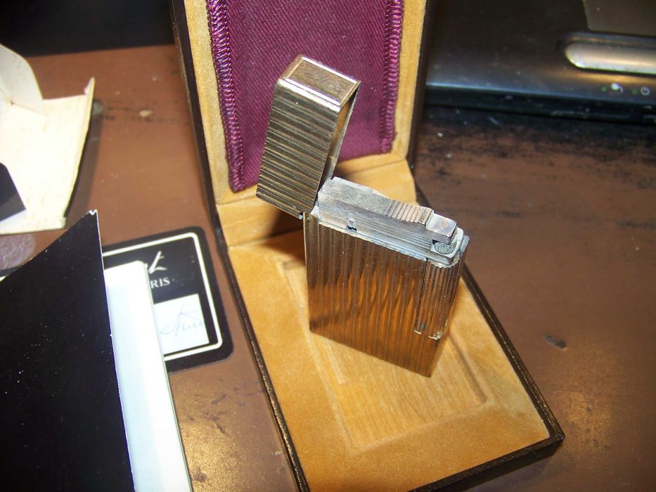 isqueiro dupont em caixa