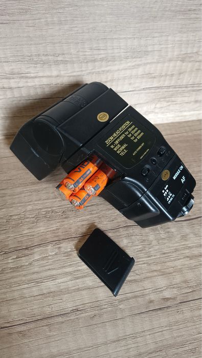 Promaster FTD 5950 для Canon EOS — потужний спалах, Zoom, Auto/TTL