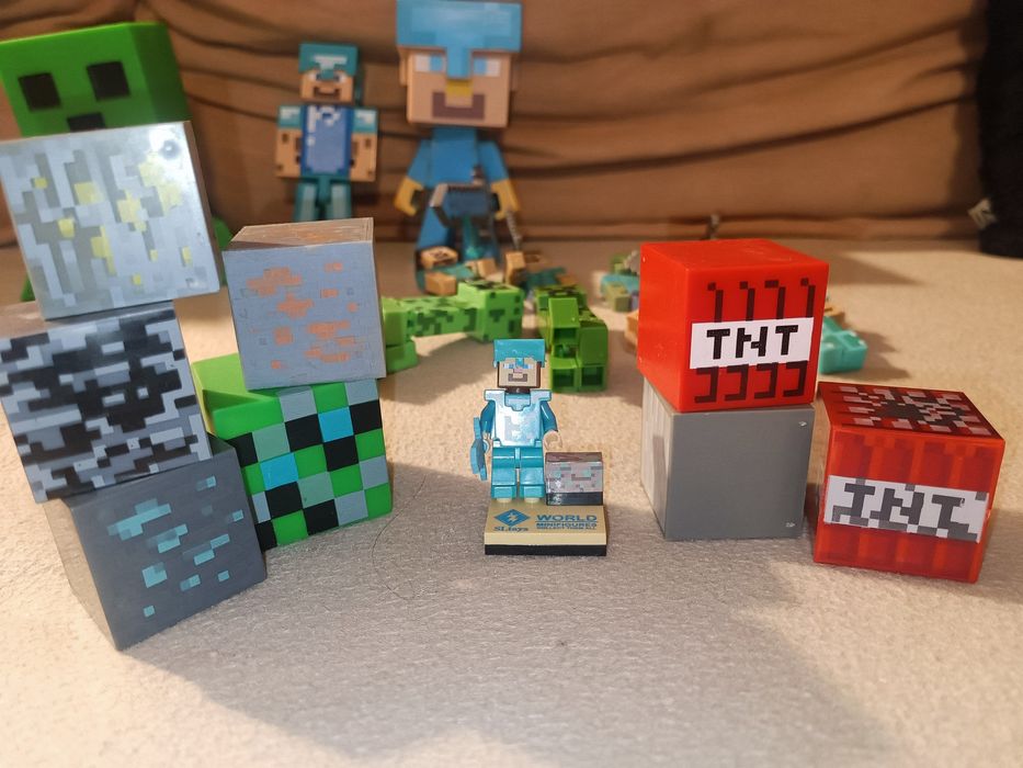 Minecraft figurki breloki mix